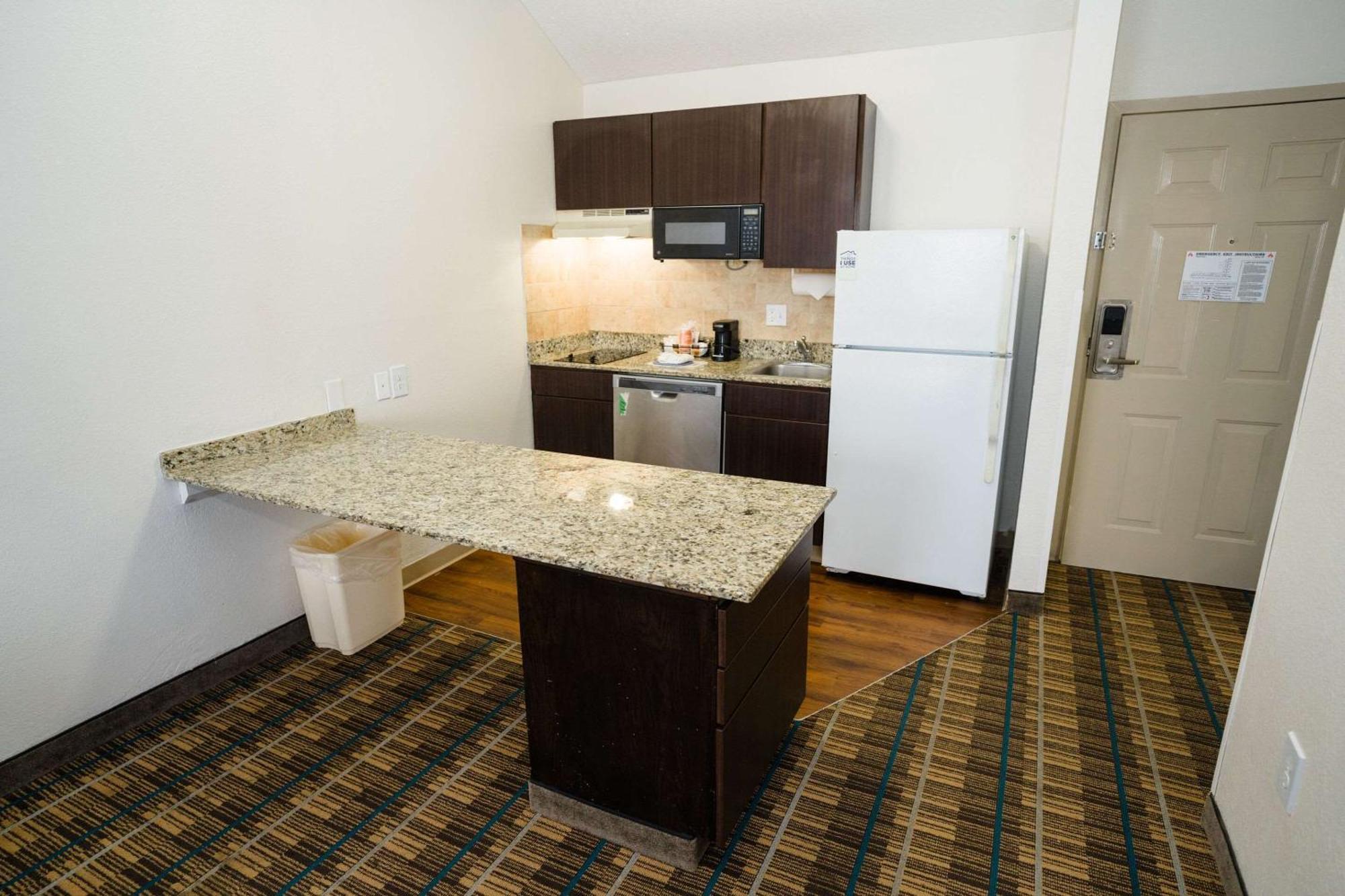 Mainstay Suites Knoxville Airport Alcoa Bagian luar foto